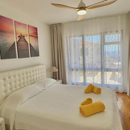 Varandas Do Sol - Private Sun Terrace Close To Natural Pools & Praia Formosa * Φουνκάλ