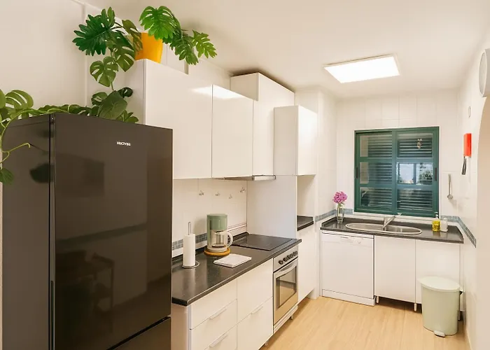 Varandas Do Sol - Private Sun Terrace Close To Natural Pools & Formosa