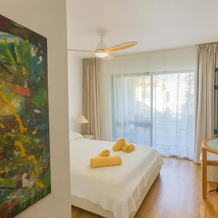 アパート Varandas Do Sol - Private Sun Terrace Close To Natural Pools & Praia Formosa フンシャル