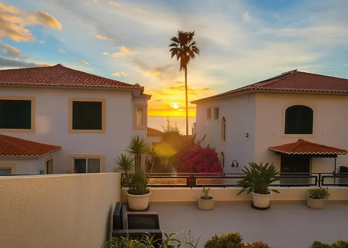Varandas Do Sol - Private Sun Terrace Close To Natural Pools & Formosa *